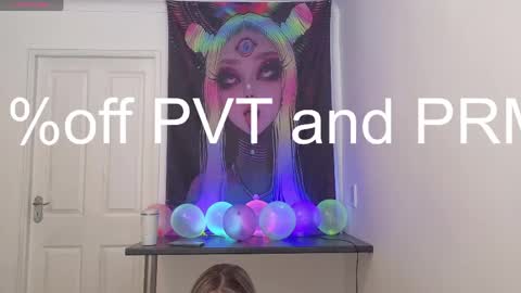 Snapshot of crazy_ass_stacy chatting on 03-25-26, 01:28 Stacy 2pm to 6pm mon-fri 3 CAT online show from 03-25-26, 01:28