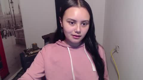 crazy_daniela online show from 09-11-25, 09:37