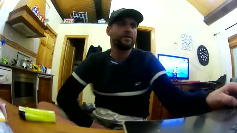 crazyboy44412345 online show from 11-09-25, 08:12