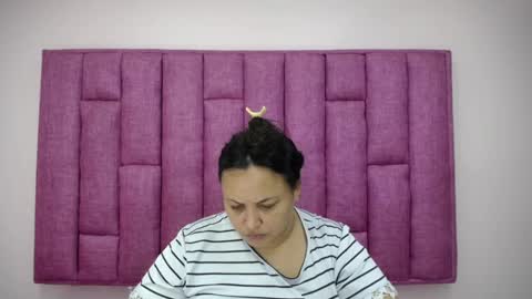 diosalinda online show from 01-07-26, 04:04