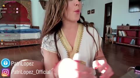 Patricia Lpez online show from 12-09-24, 04:05