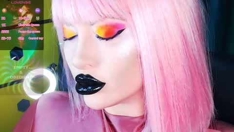 Roxy online show from 09-11-25, 03:12