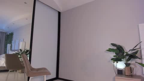 ALEXA AND WALLY online show from 02-04-26, 08:09