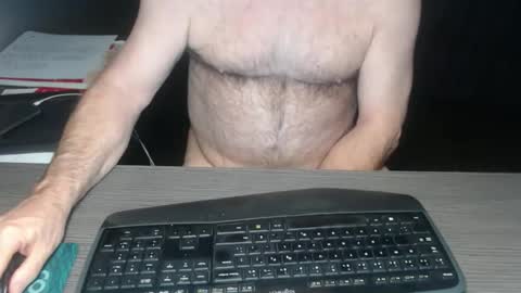 Creamormilk online show from 11-22-25, 09:30