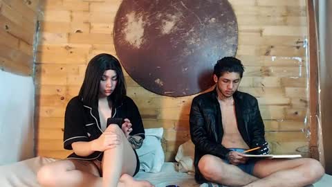  CAMILA Y SEBASTIAN online show from 01-29-25, 03:44