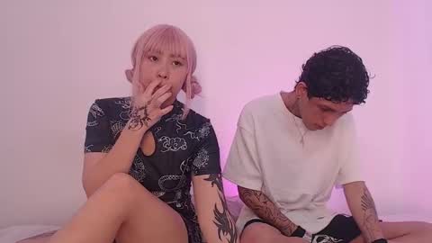  CAMILA Y SEBASTIAN online show from 11-02-25, 04:20