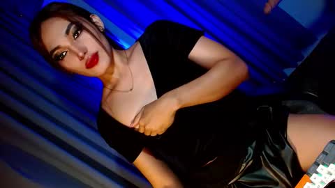 Celine online show from 02-11-25, 07:16