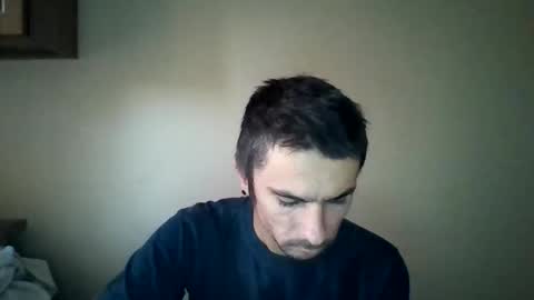 Snapshot of creativexx2 chatting on 10-29-25, 03:14 creativexx2 online show from 10-29-25, 03:14