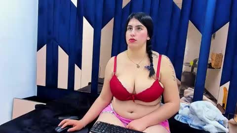 Criistaal   online show from 12-12-24, 07:19