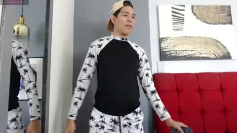 Cris Evanz online show from 02-28-25, 04:31