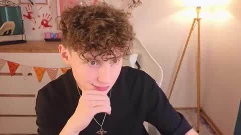 Chris online show from 10-29-25, 03:47