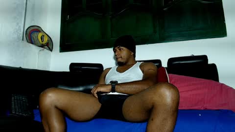 Snapshot of criss1964 chatting on 01-21-25, 02:33 yereimis y jaider online show from 01-21-25, 02:33