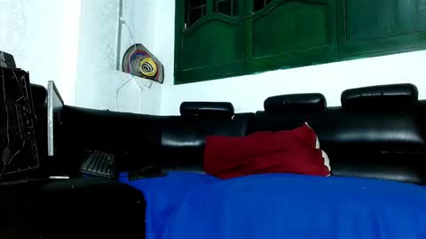 Snapshot of criss1964 chatting on 02-16-25, 03:26 yereimis y jaider online show from 02-16-25, 03:26