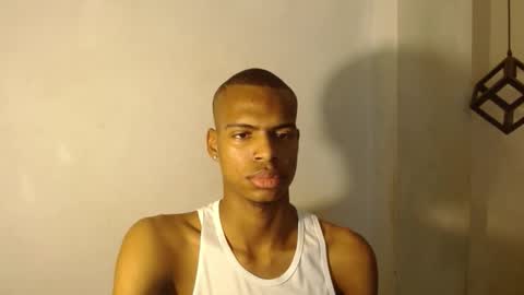 Snapshot of criss_zuri chatting on 10-08-25, 11:41 criss_zuri online show from 10-08-25, 11:41