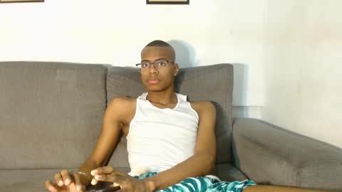 Snapshot of criss_zuri chatting on 10-21-25, 11:55 criss_zuri online show from 10-21-25, 11:55