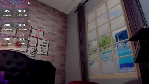 Snapshot of crissh_1 chatting on 12-06-24, 11:14 crissh 1 online show from 12-06-24, 11:14