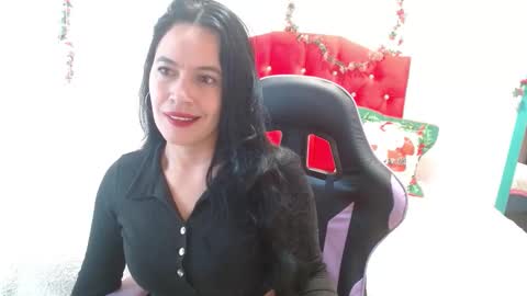 cristal1609 online show from 11-27-25, 12:51