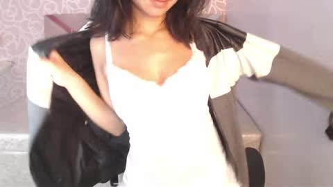 cristal1_ch online show from 09-10-25, 10:21