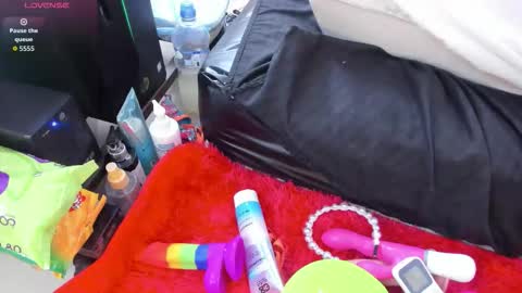 Cristal  online show from 12-20-25, 09:16