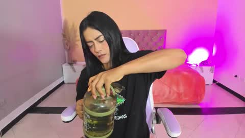 Cristal online show from 12-17-25, 10:10