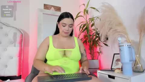 Cristal Cute  online show from 10-09-25, 11:52