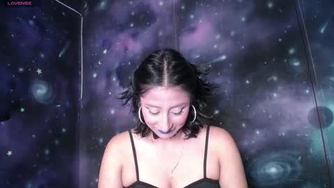 Cristal de Leon online show from 09-12-25, 07:03