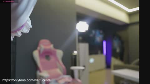 Laura online show from 11-02-25, 11:29