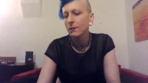 Cristall online show from 01-17-25, 11:06