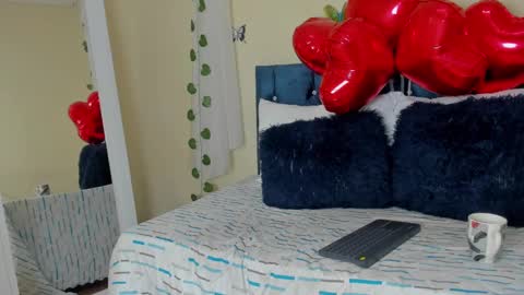 cristal walker online show from 03-07-25, 12:34