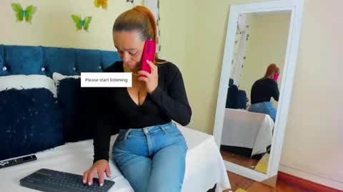 cristal walker online show from 10-08-25, 11:41