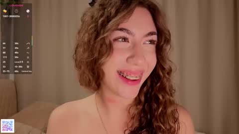 Emma Gift for each subscriber of the fan club online show from 12-14-25, 04:29