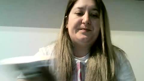 cristina20021991 online show from 10-24-25, 02:35