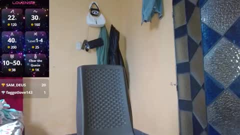 Snapshot of cristinamontiel74 chatting on 01-18-25, 07:15 cristinamontiel74 online show from 01-18-25, 07:15