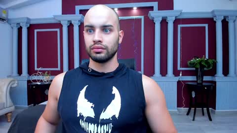 Cristobal Alzate online show from 01-14-25, 10:59