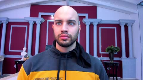 Cristobal Alzate online show from 01-30-25, 11:22