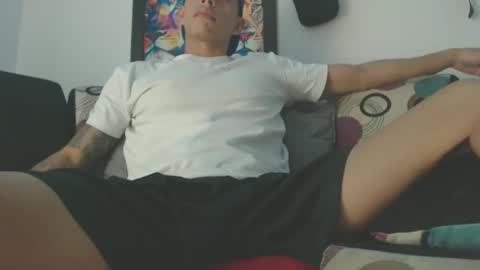 Snapshot of cristofer_dick5511 chatting on 02-15-25, 04:25 criistofer online show from 02-15-25, 04:25