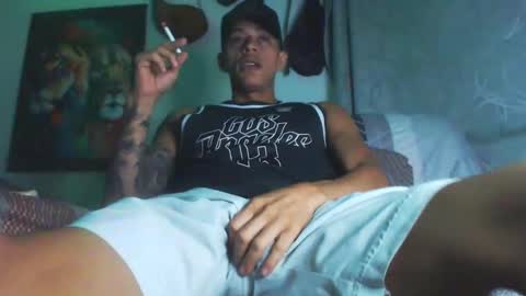 Snapshot of cristofer_dick5511 chatting on 09-17-25, 04:47 criistofer online show from 09-17-25, 04:47