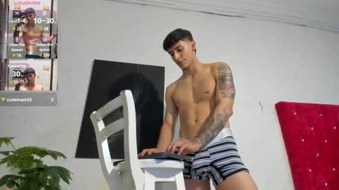 cristopher23  online show from 01-07-25, 08:10