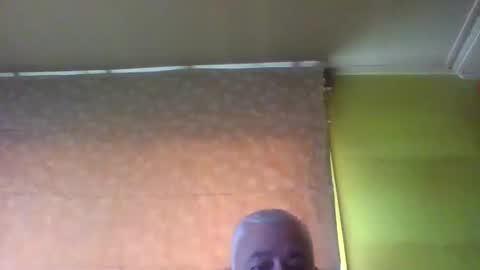 crmperez online show from 12-04-24, 05:44