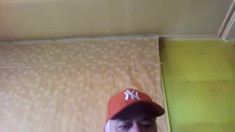 crmperez online show from 12-25-24, 08:28