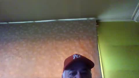 crmperez online show from 03-06-25, 05:54