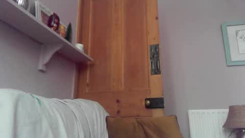 Cropper online show from 12-21-25, 10:55