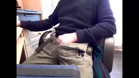 Snapshot of croup45 chatting on 02-04-25, 03:04 croup45 online show from 02-04-25, 03:04