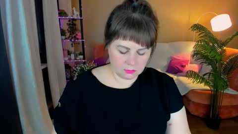 Anna online show from 10-13-25, 07:25