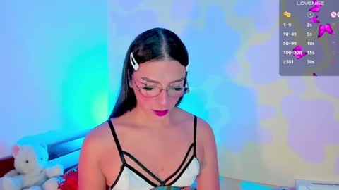 Snapshot of crystal_channel1 chatting on 01-03-25, 11:44 CRYSTAL online show from 01-03-25, 11:44