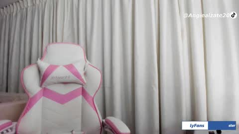 angie  online show from 12-21-25, 03:24