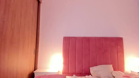 Snapshot of crystal_hartx chatting on 01-26-25, 11:17 Crystal online show from 01-26-25, 11:17