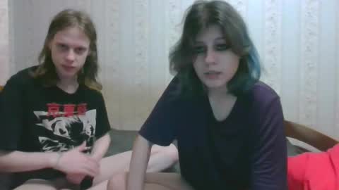 Snapshot of crystal_porn_love chatting on 12-04-24, 08:18 Crystal and Marcl online show from 12-04-24, 08:18