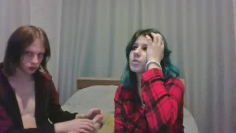 Snapshot of crystal_porn_love chatting on 01-07-25, 01:03 Crystal and Marcl online show from 01-07-25, 01:03