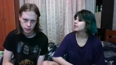 Snapshot of crystal_porn_love chatting on 02-09-25, 02:28 Crystal and Marcl online show from 02-09-25, 02:28